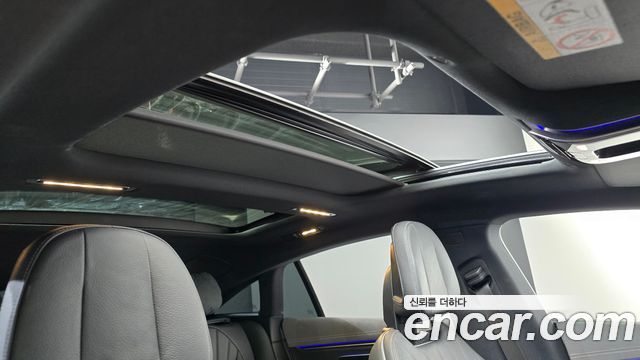 Mercedes-Benz EQS EQS350