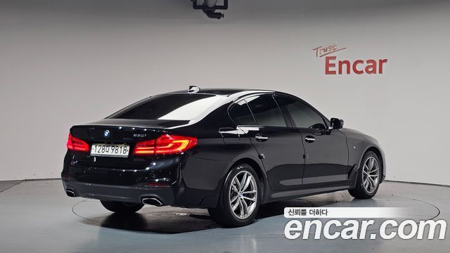 BMW 5-Series 530i M Sport Package