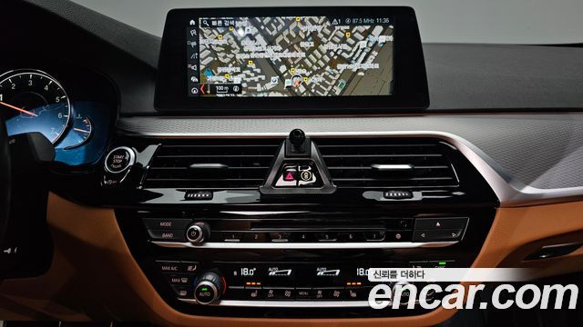 BMW 5-Series 530i M Sport Package