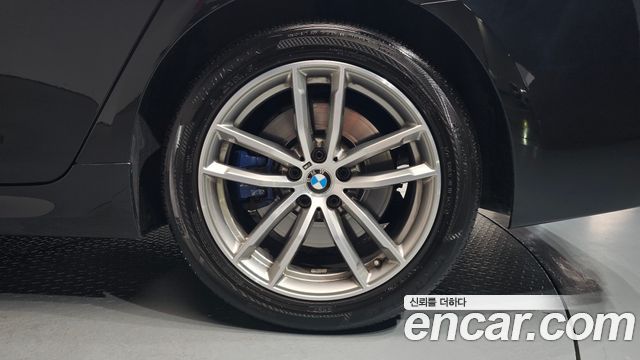 BMW 5-Series 530i M Sport Package