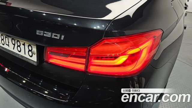 BMW 5-Series 530i M Sport Package