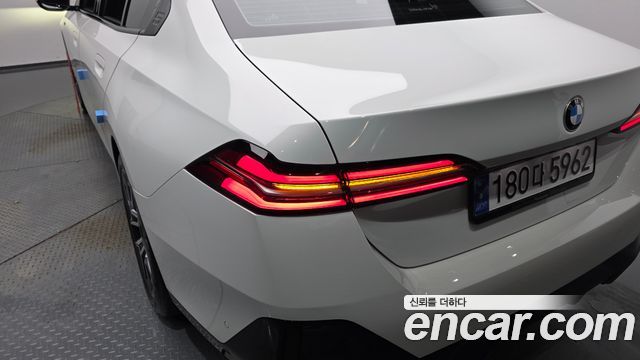 BMW 5-Series 520i M Sport