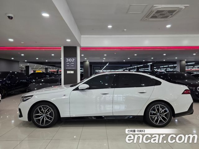 BMW 5-Series 520i M Sport