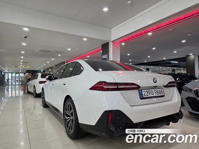 BMW 5-Series 520i M Sport
