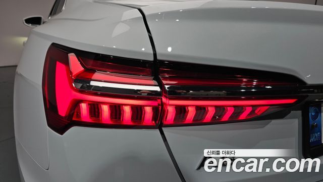 Audi A6 45 TFSI Quattro Premium