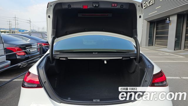 Mercedes-Benz E-Class E250 Avantgarde