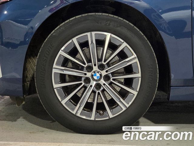 BMW 2-Series 220i Luxury