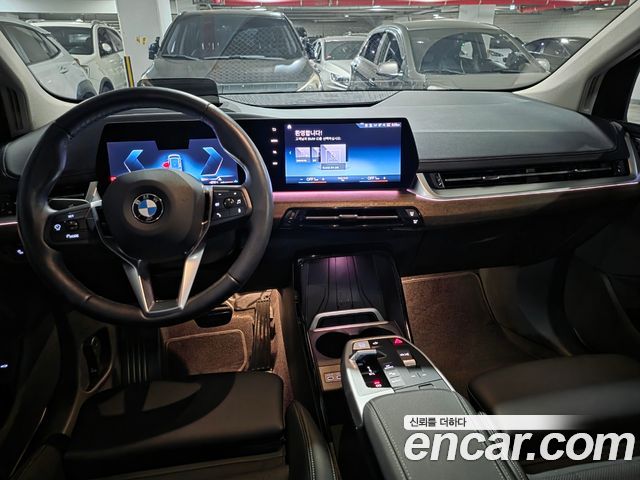 BMW 2-Series 220i Luxury