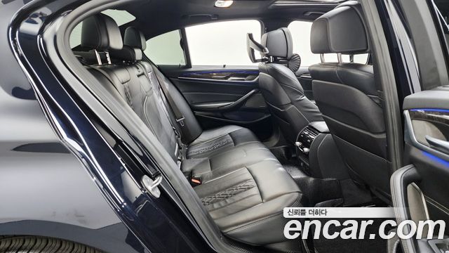BMW 5-Series 530d M Sport Package