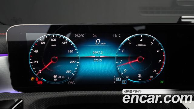 Mercedes-Benz CLA-Class CLA250 4MATIC