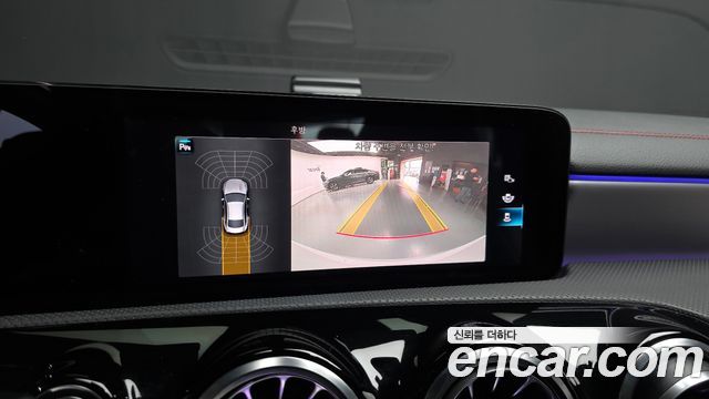 Mercedes-Benz CLA-Class CLA250 4MATIC