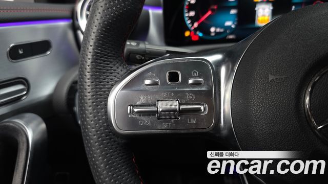 Mercedes-Benz CLA-Class CLA250 4MATIC