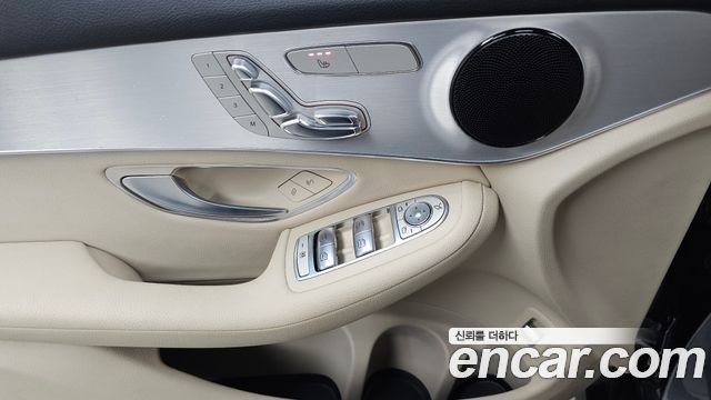 Mercedes-Benz GLC-Class GLC220 d 4MATIC