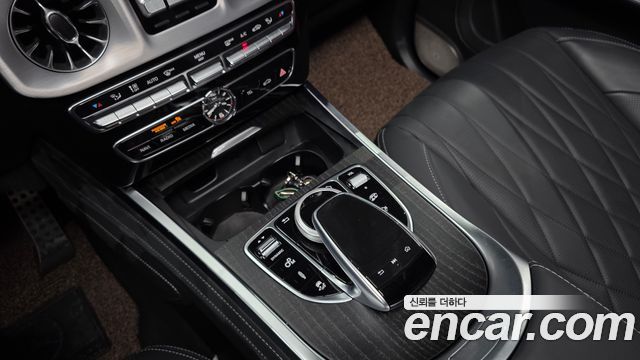 Mercedes-Benz G-Class AMG G63 Manufaktur