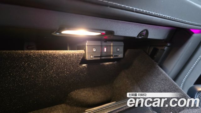 Mercedes-Benz G-Class AMG G63 Manufaktur