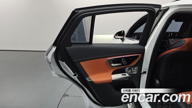Mercedes-Benz GLC-Class GLC300 4MATIC Coupe