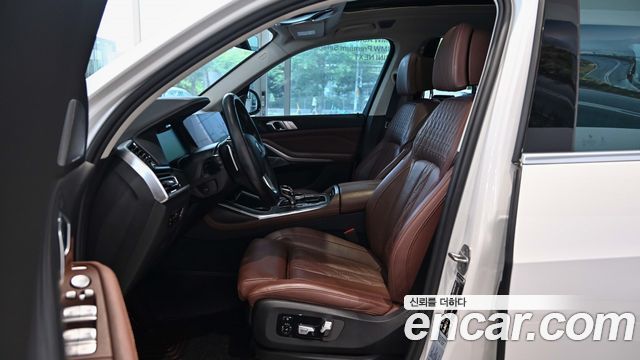 BMW X7 xDrive 40i Design Pure Excellence 7-Seater