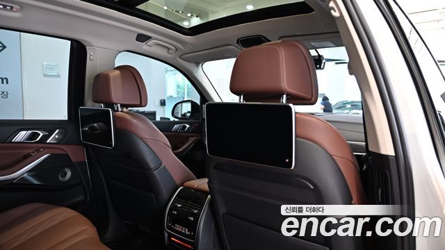 BMW X7 xDrive 40i Design Pure Excellence 7-Seater