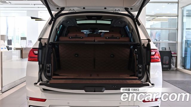 BMW X7 xDrive 40i Design Pure Excellence 7-Seater