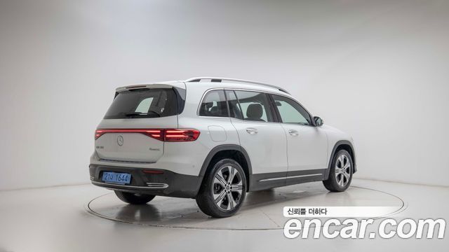 Mercedes-Benz EQB EQB300 4MATIC