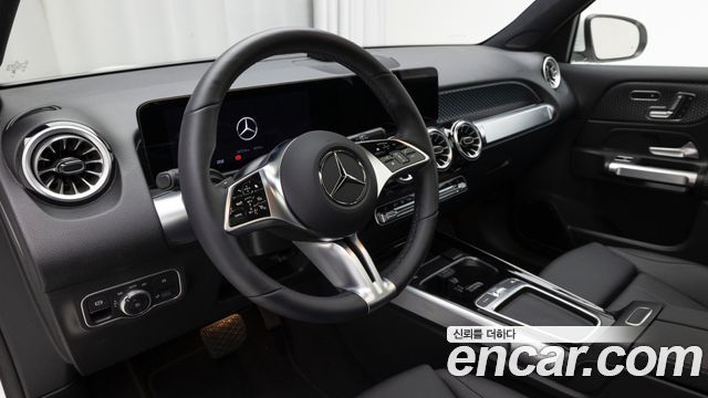 Mercedes-Benz EQB EQB300 4MATIC