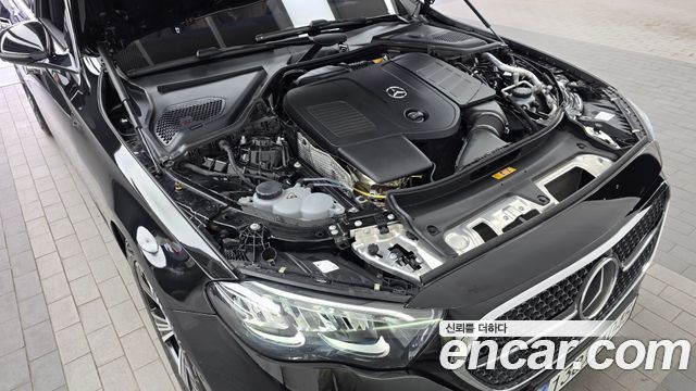 Mercedes-Benz E-Class E200 Avantgarde
