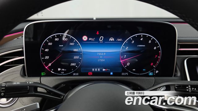 Mercedes-Benz E-Class E200 Avantgarde