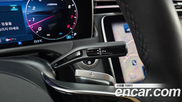 Mercedes-Benz E-Class E200 Avantgarde