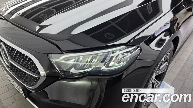 Mercedes-Benz E-Class E200 Avantgarde