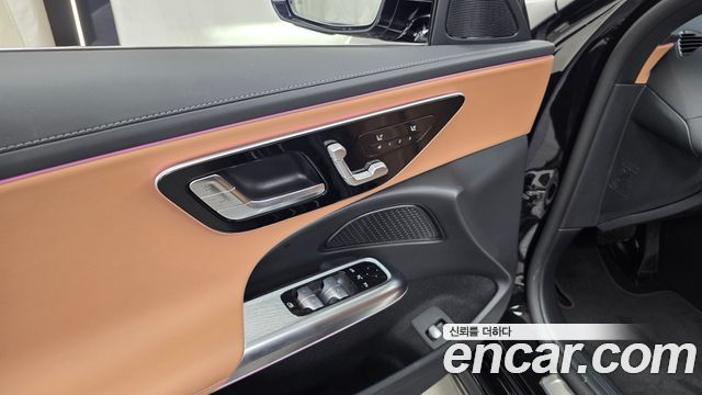 Mercedes-Benz E-Class E200 Avantgarde