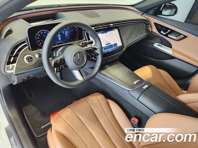 Mercedes-Benz E-Class E200 AMG Line
