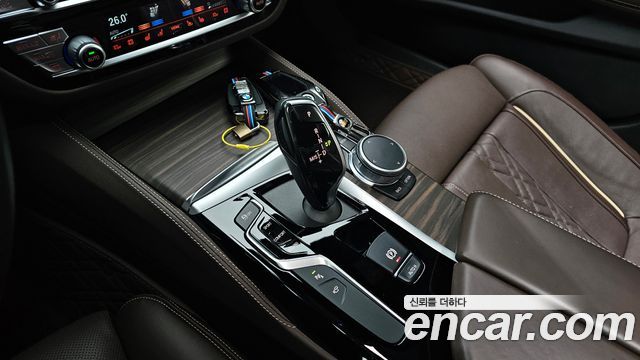 BMW 5-Series 520d M Sport Package Plus