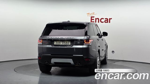 Land Rover Range Rover Sport 3.0 SDV6 HSE Dynamic