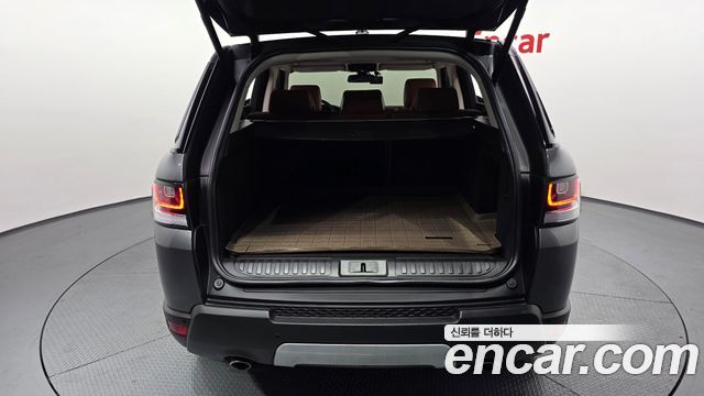 Land Rover Range Rover Sport 3.0 SDV6 HSE Dynamic