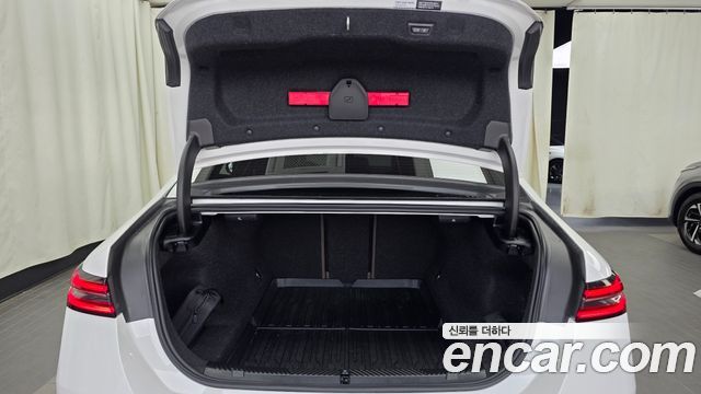 BMW 5-Series 520i Special Edition