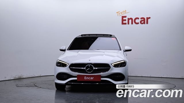 Mercedes-Benz C-Class C200 4MATIC Avantgarde