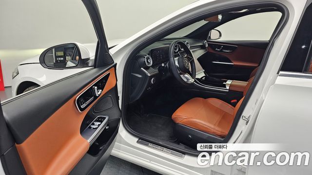 Mercedes-Benz C-Class C200 4MATIC Avantgarde