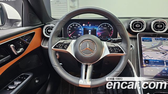 Mercedes-Benz C-Class C200 4MATIC Avantgarde