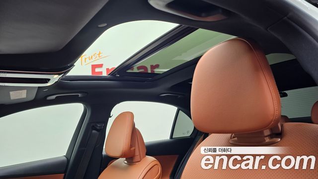 Mercedes-Benz C-Class C200 4MATIC Avantgarde