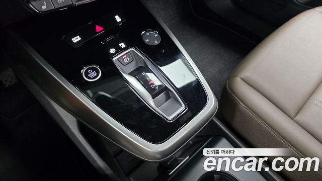 Audi Q4 e-tron 40 Premium