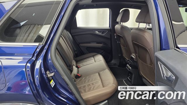 Audi Q4 e-tron 40 Premium