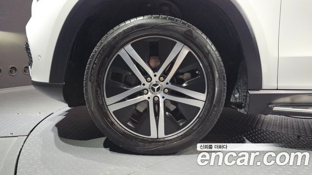 Mercedes-Benz GLE-Class GLE300d 4MATIC