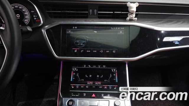 Audi A6 45 TFSI Premium