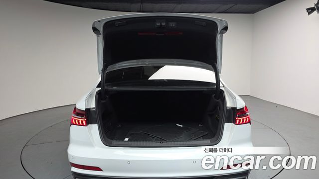 Audi A6 45 TFSI Premium