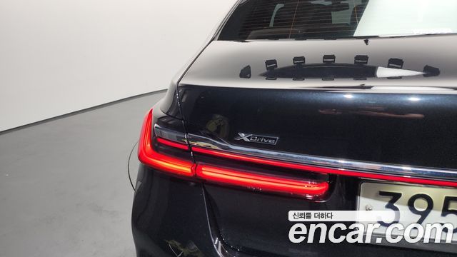 BMW 7-Series 730d xDrive M Sport