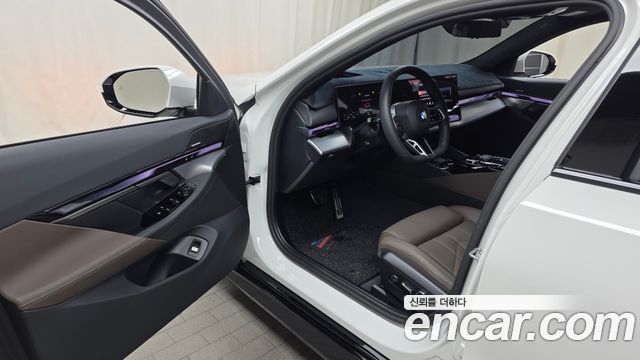 BMW 5-Series 520i M Sport