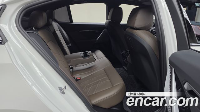 BMW 5-Series 520i M Sport