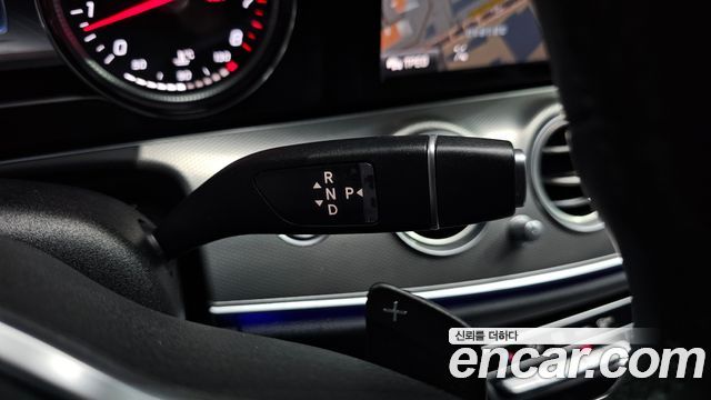 Mercedes-Benz E-Class E300 Avantgarde