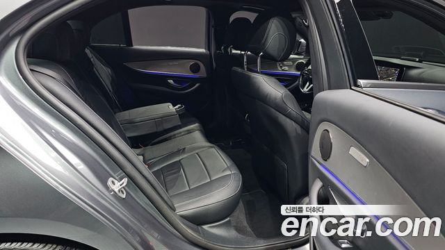 Mercedes-Benz E-Class E300 Avantgarde