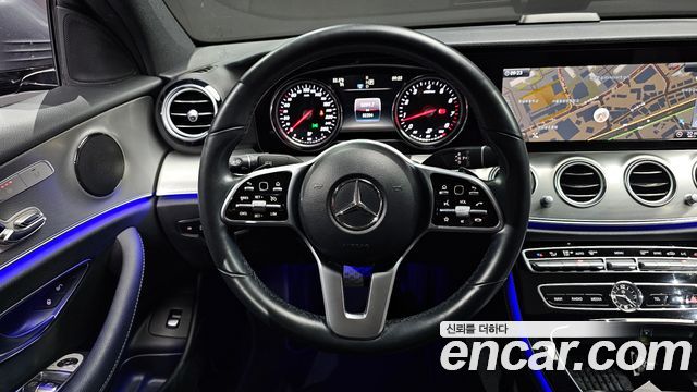 Mercedes-Benz E-Class E300 Avantgarde